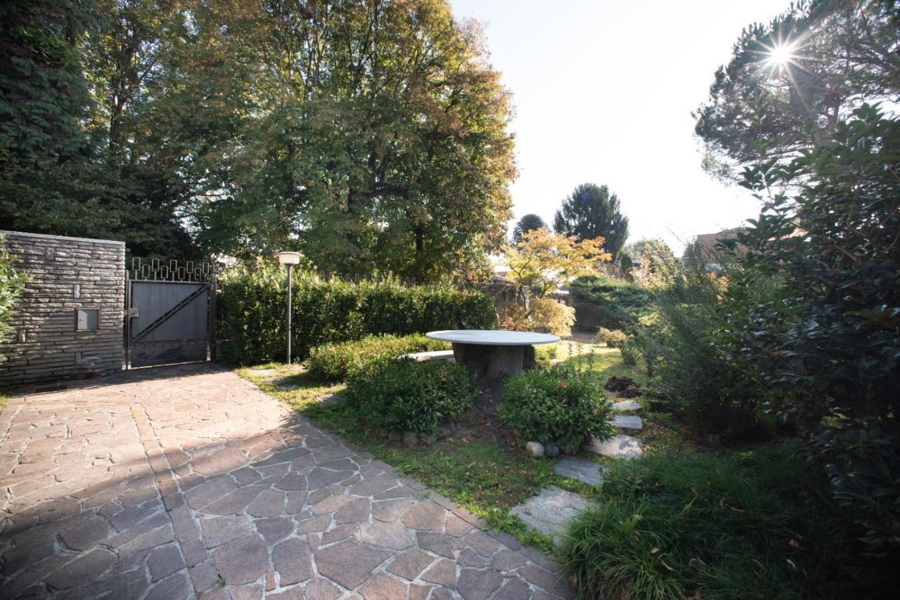 B&B Parco Antico Somma Lombardo Luaran gambar