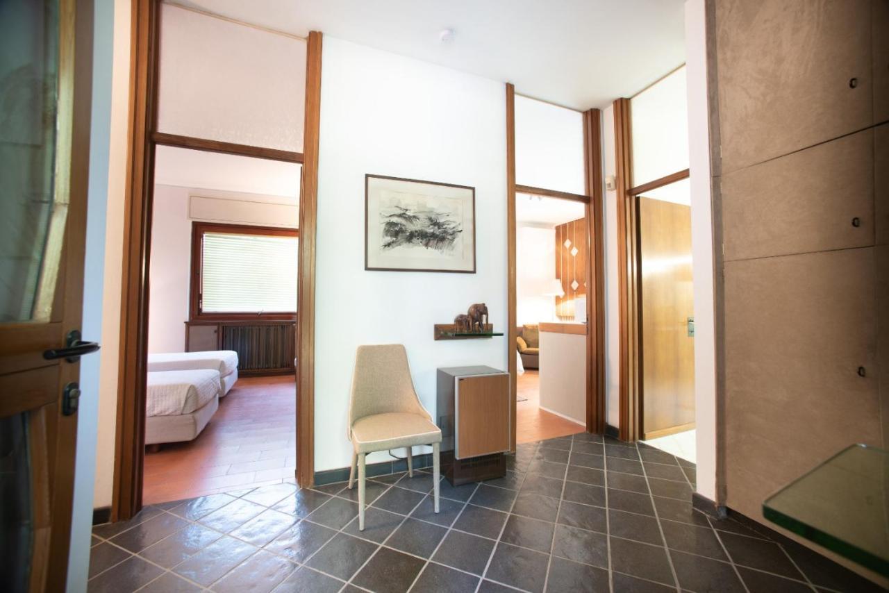 B&B Parco Antico Somma Lombardo Luaran gambar