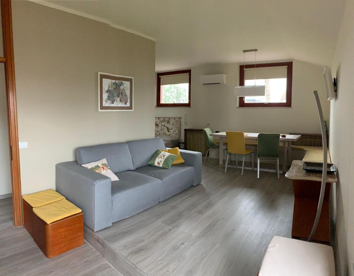 B&B Parco Antico Somma Lombardo Luaran gambar